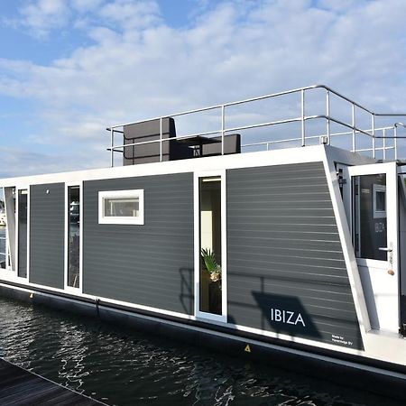 Tiny Floating House Ibiza Villa Maastricht Luaran gambar